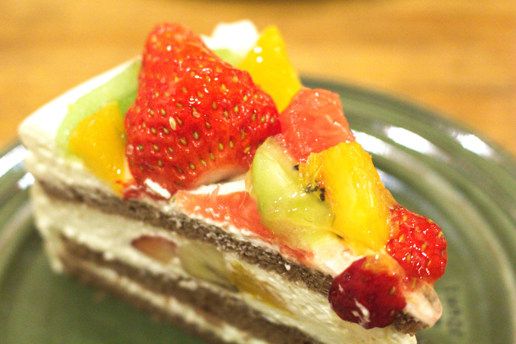 comohouse_cafe_フルーツケーキ