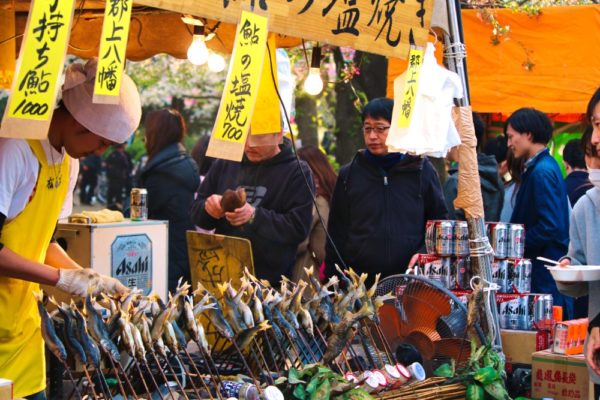 鶴舞公園と桜まつり