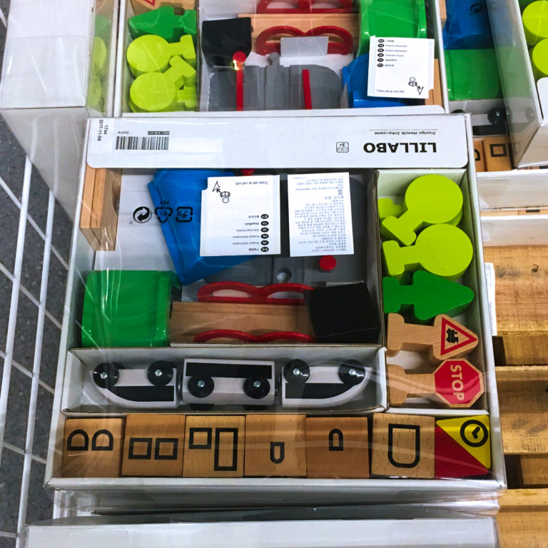 【IKEA長久手】アクセスと混雑情報。デザインいい家具と雑貨が安い!