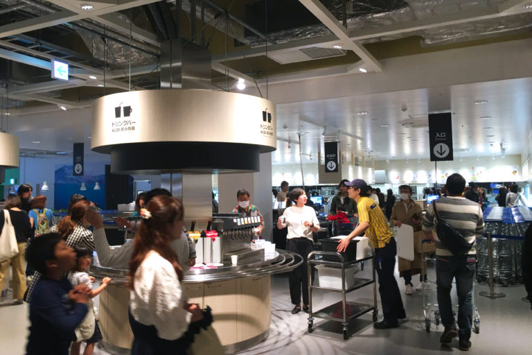 【IKEA長久手】アクセスと混雑情報。デザインいい家具と雑貨が安い!