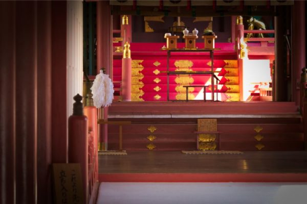 津島神社の境内