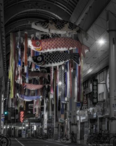 一宮の本町商店街のこいのぼり