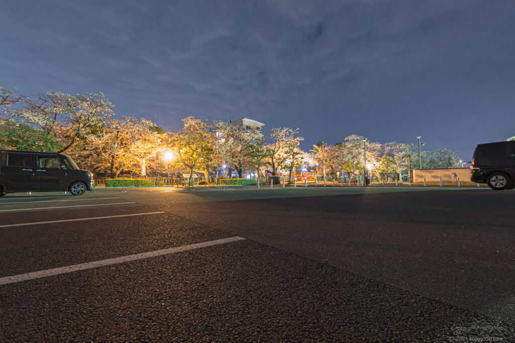 奥の細道むすびの地(大垣船町川湊)の駐車場の雰囲気