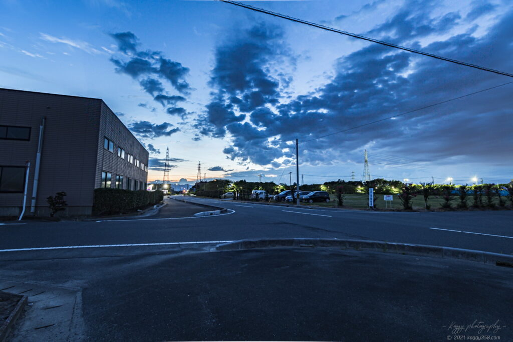 稲沢市の千代田ひまわり畑の駐車場